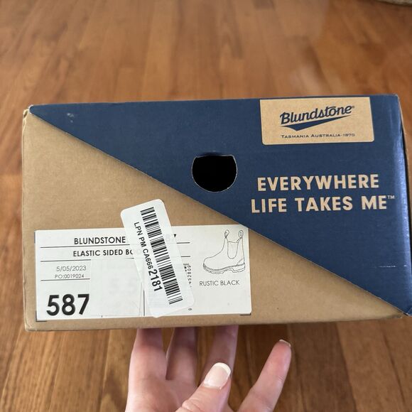 Blundstone Chelsea Boots Women’s US 8.5 Black Leather Elastic Pull On Ankle Boot - Picture 4 of 14